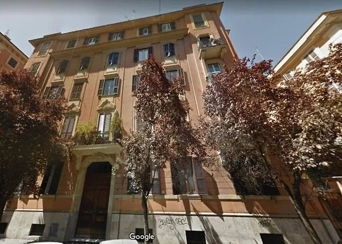Charming Roma Hotel