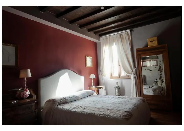 A Palazzo Fortebracci B&B Sutri
