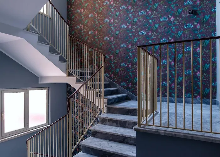 Bloom Hotel Roma