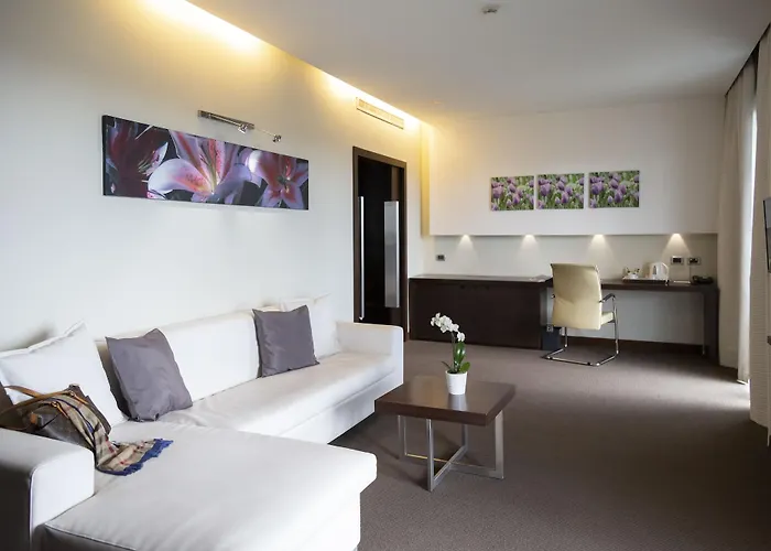 Hotel Selene Pomezia