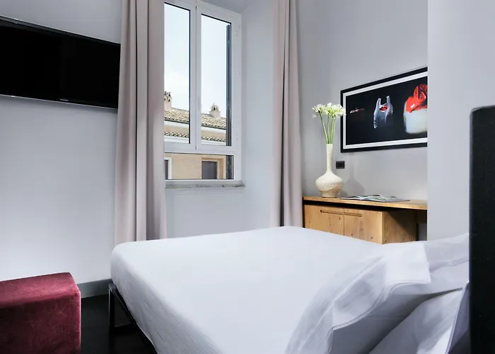Suite Art Navona Rome