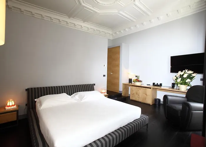 Suite Art Navona Rome