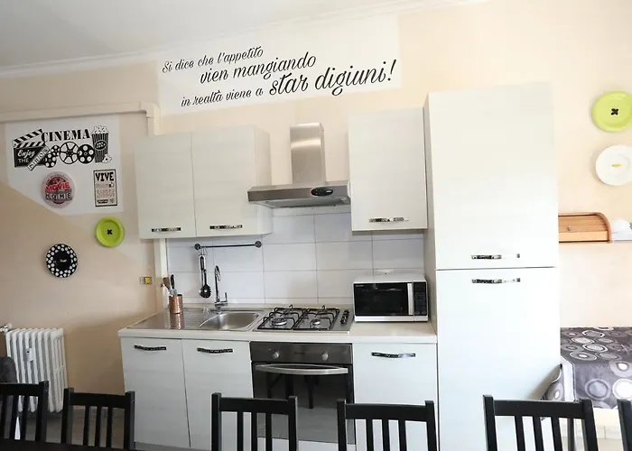 Movie Home Guesthouse Rome