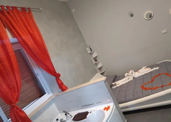 Amos Port-Suite Civitavecchia