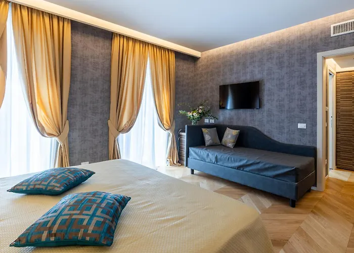 Casino Hotels in Rome near Pantheon
