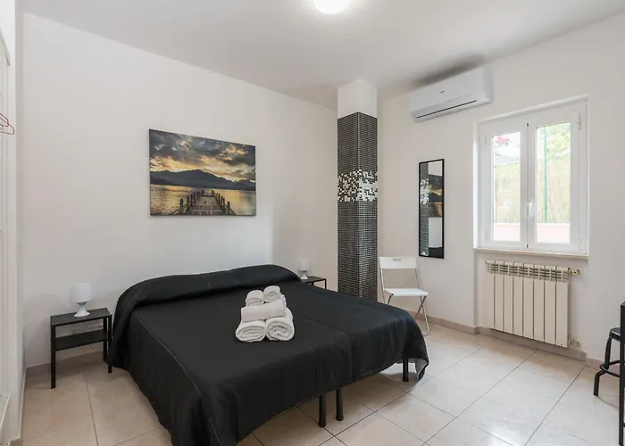 Travelershome Ciampino 170 Station Street