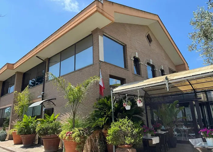 Rome Hotels near Fiumicino Airport (FCO)