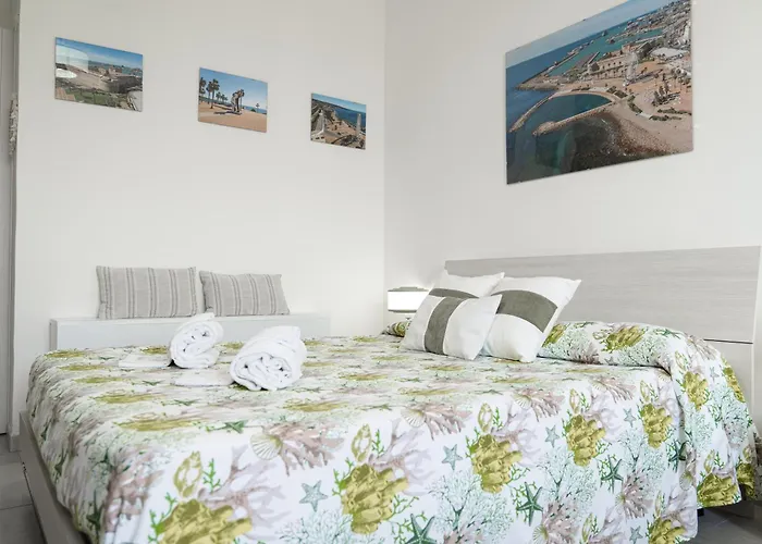 Civitavecchia Resorts and Hotels with Waterparks