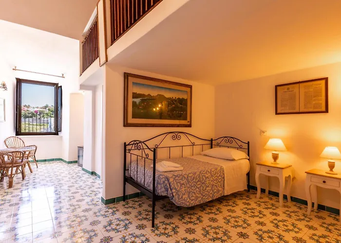 Hotel Torre Dei Borboni Ponza