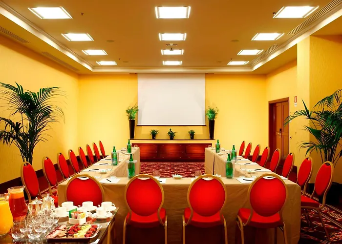 Hotel con piscina a Roma