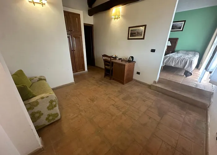 Civitavecchia Beach hotels