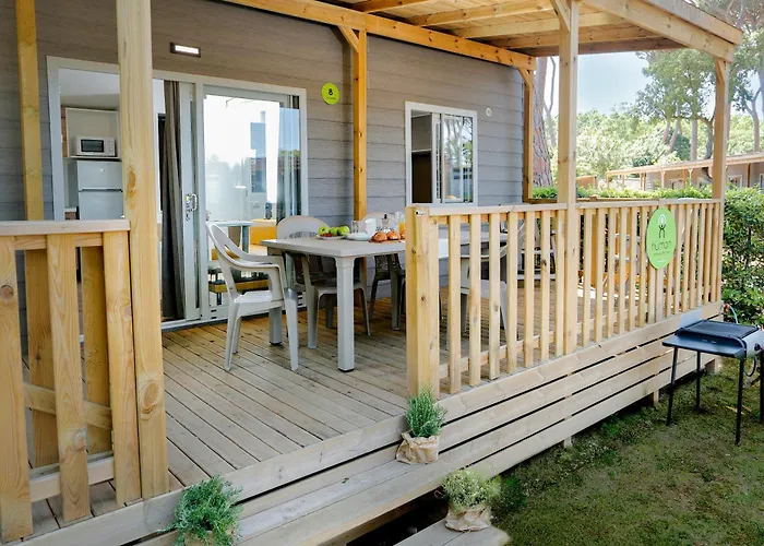 Resorts e hotéis com parques aquáticos em Lazio