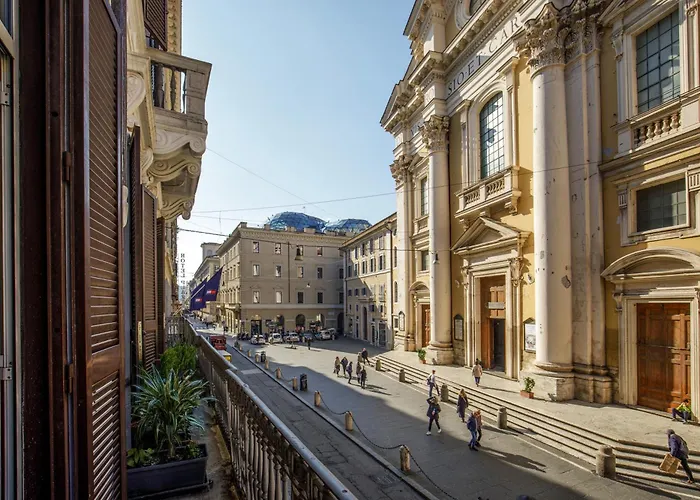 Hotéis de luxo em Roma perto de Coliseu