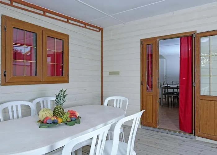 Hotels in Tarquinia