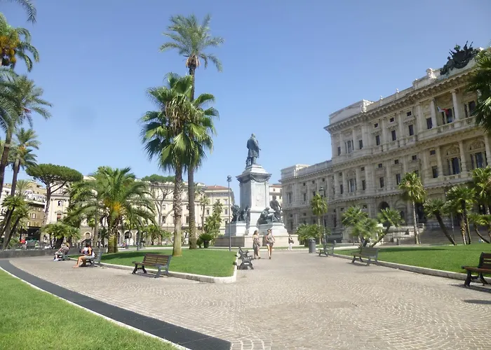Hotéis perto de Praça da República