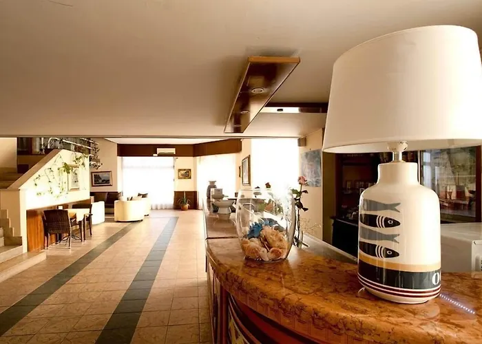 Hotel vicino a Grotte di Nerone