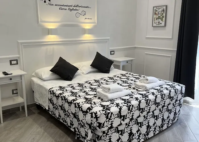 Domus Giordano Otel Roma