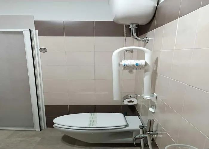 Rome'S Best Holidays Guest House