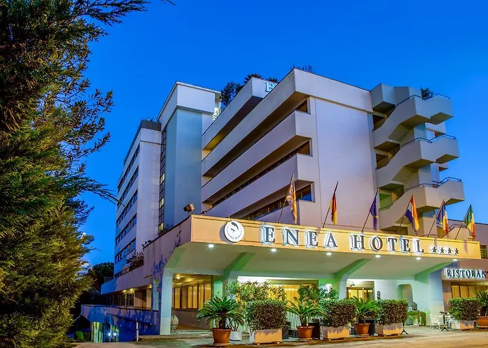 Pomezia Hotels With Jacuzzi in Room