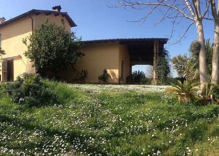 Casal Dei Papi Bed and Breakfast Sermoneta