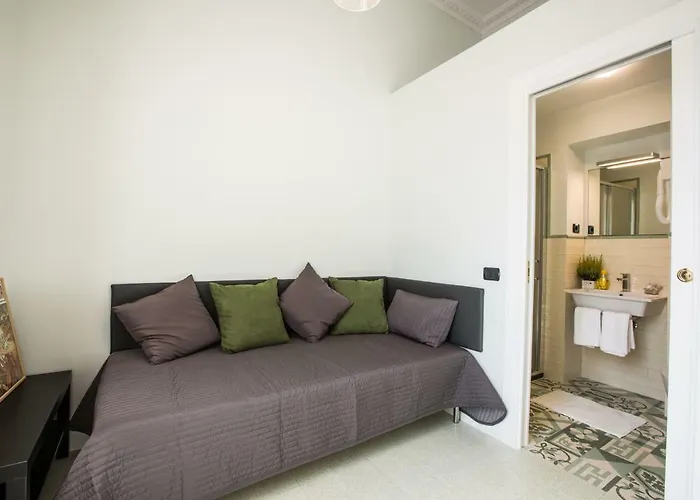 Art Nouveau Roma Colosseo Suites