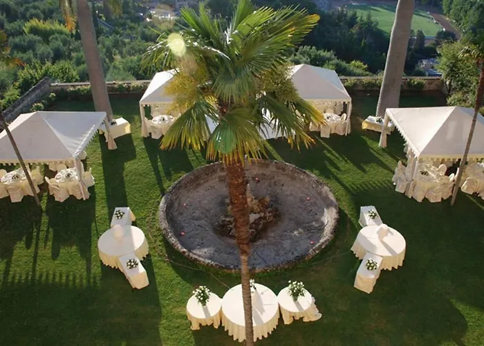 Grottaferrata Hotels
