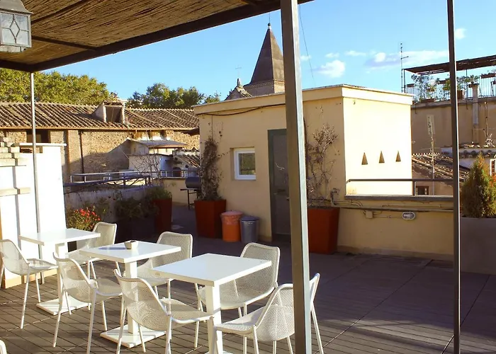 Finestra Su Trastevere - Guest House Roma