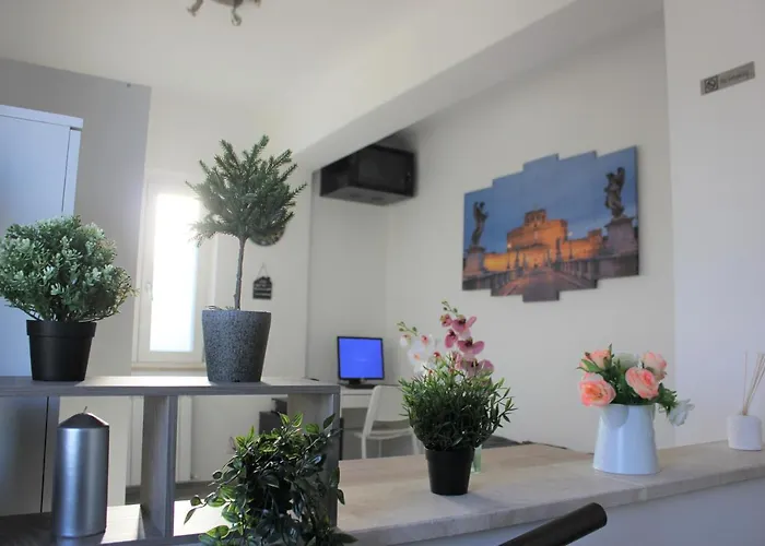 Roman Sunrise Rooms